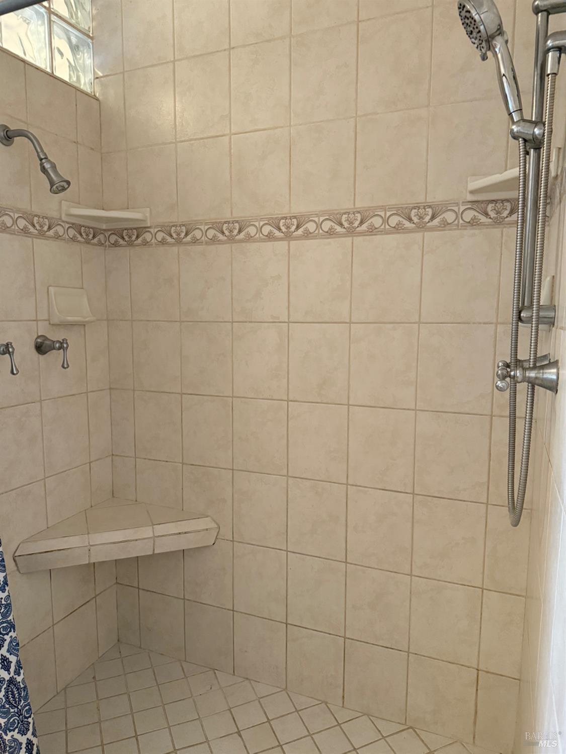 Detail Gallery Image 15 of 26 For 530 W Stephenson St, Ukiah,  CA 95482 - 3 Beds | 1/1 Baths