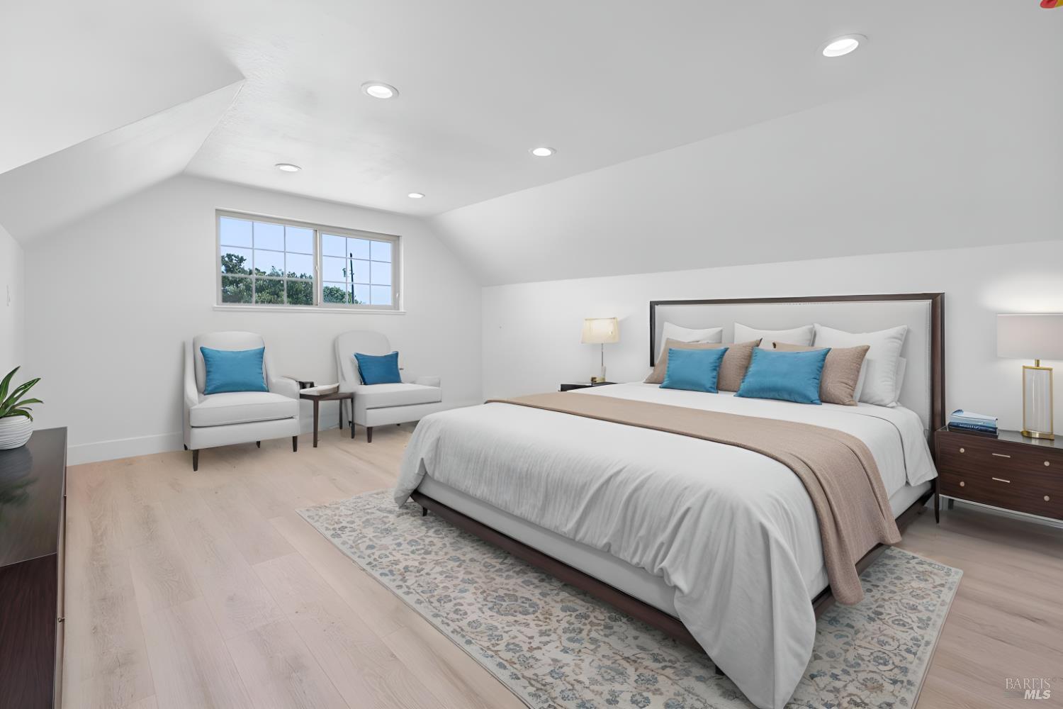 Detail Gallery Image 8 of 22 For 2213 Santa Fe Ct, Fairfield,  CA 94533 - 4 Beds | 2 Baths