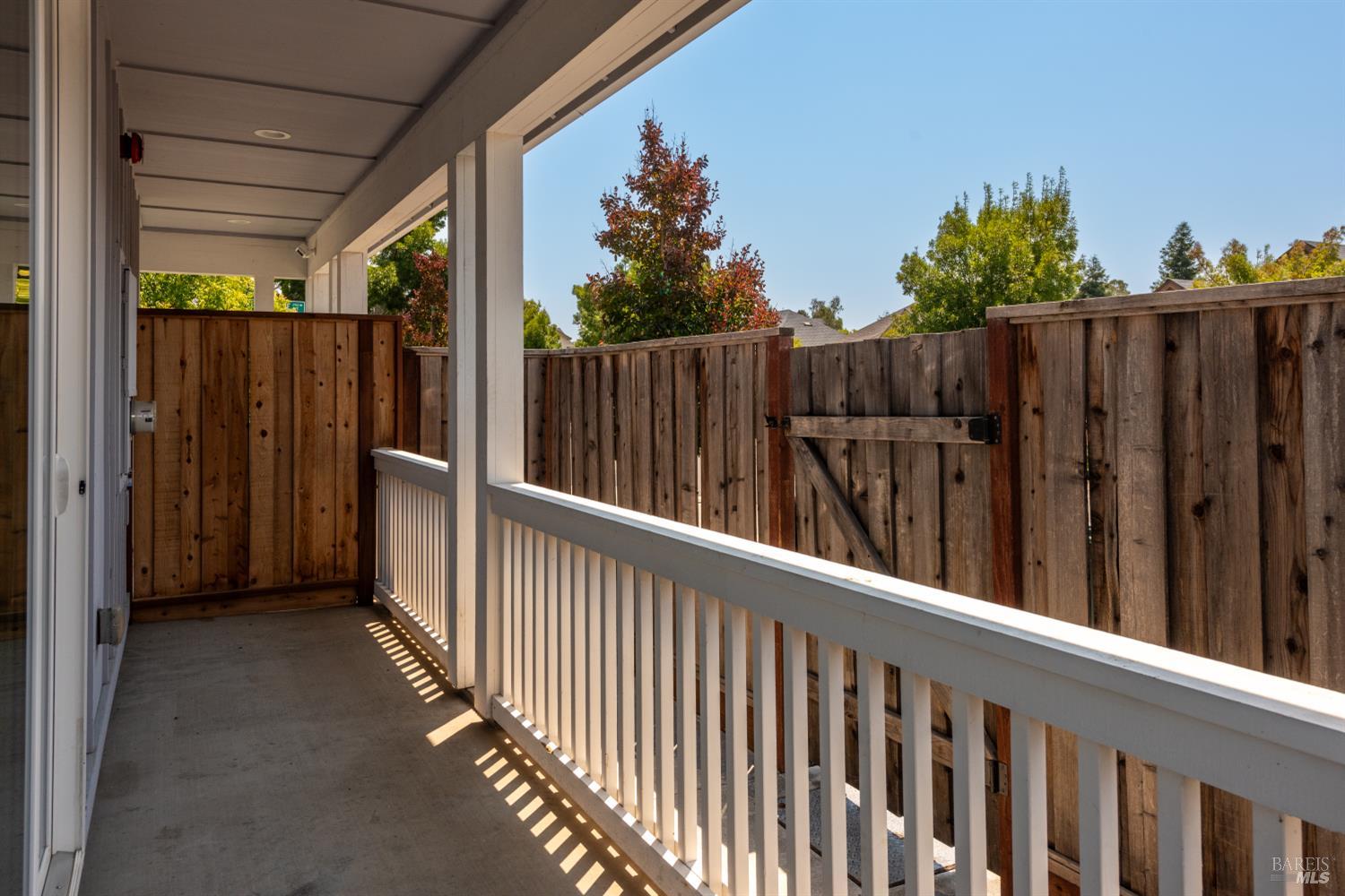 Detail Gallery Image 18 of 34 For 2976 Bay Village Ave, Santa Rosa,  CA 95403 - 3 Beds | 2/1 Baths