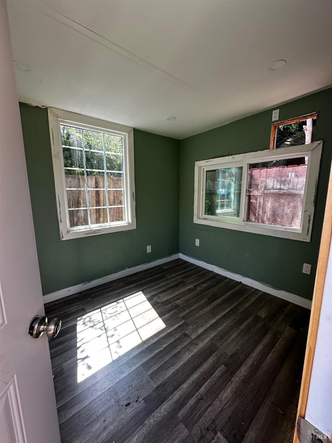 Detail Gallery Image 25 of 29 For 2015 Tennessee St, Vallejo,  CA 94590 - 4 Beds | 2 Baths