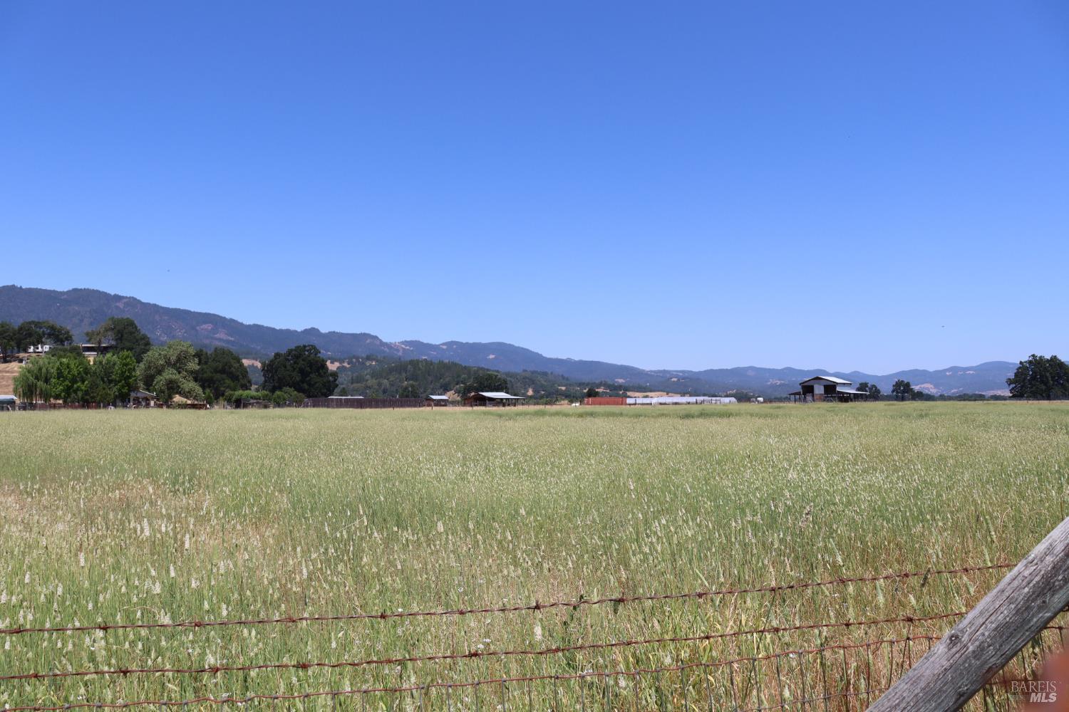 Detail Gallery Image 2 of 9 For 23700 Poonkinney Rd, Covelo,  CA 95428 - – Beds | – Baths