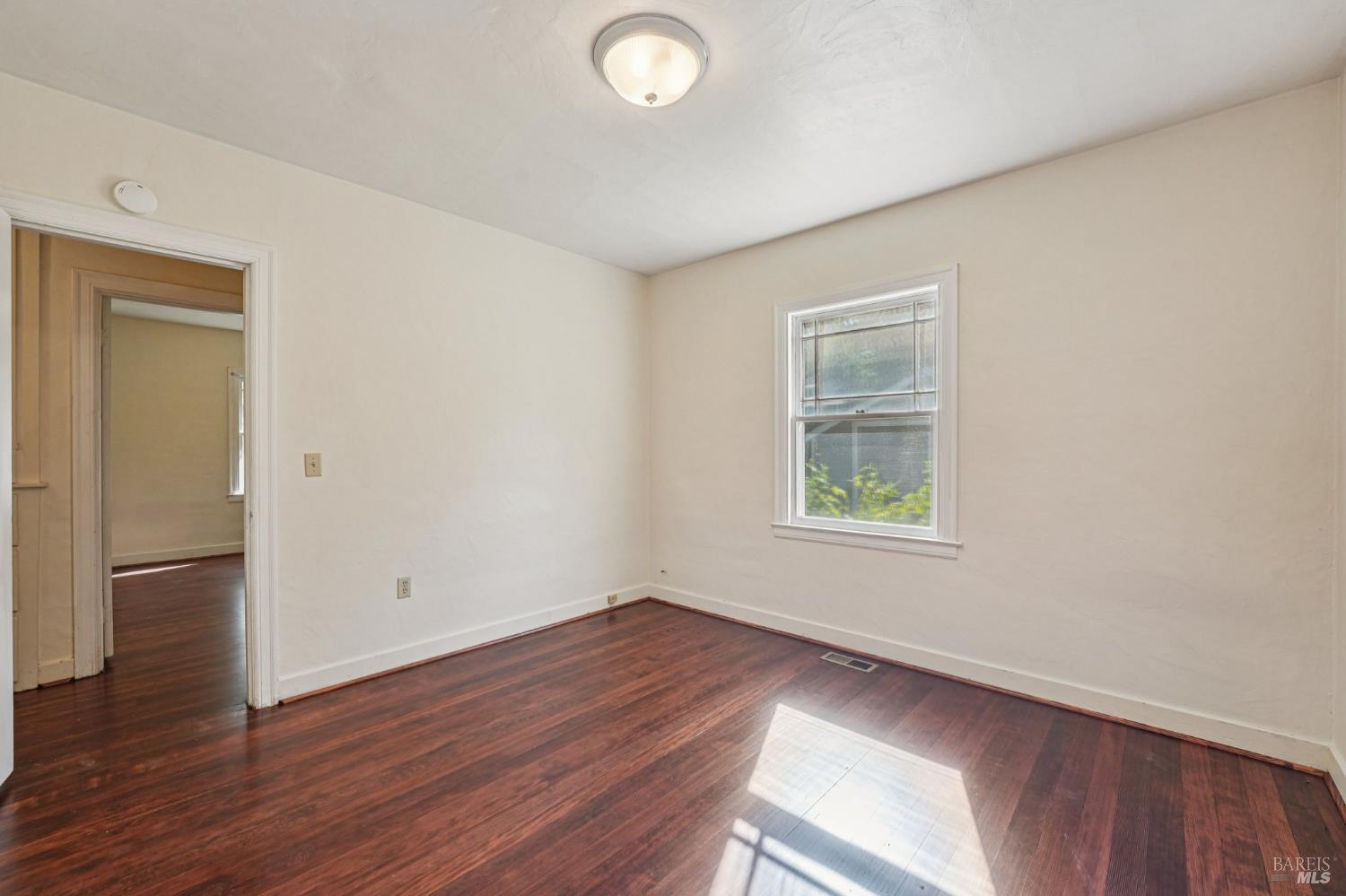 Detail Gallery Image 34 of 73 For 514 Sanitarium Rd, Saint Helena,  CA 94574 - 3 Beds | 3 Baths