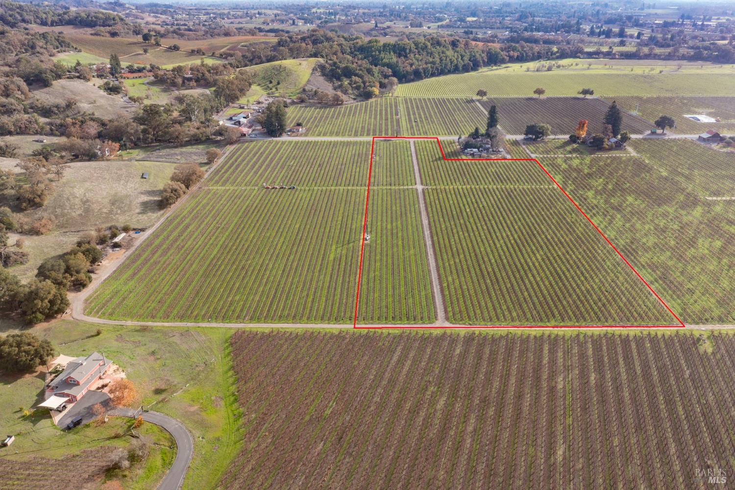 Detail Gallery Image 2 of 11 For 657 Grant Ave, Healdsburg,  CA 95448 - – Beds | – Baths