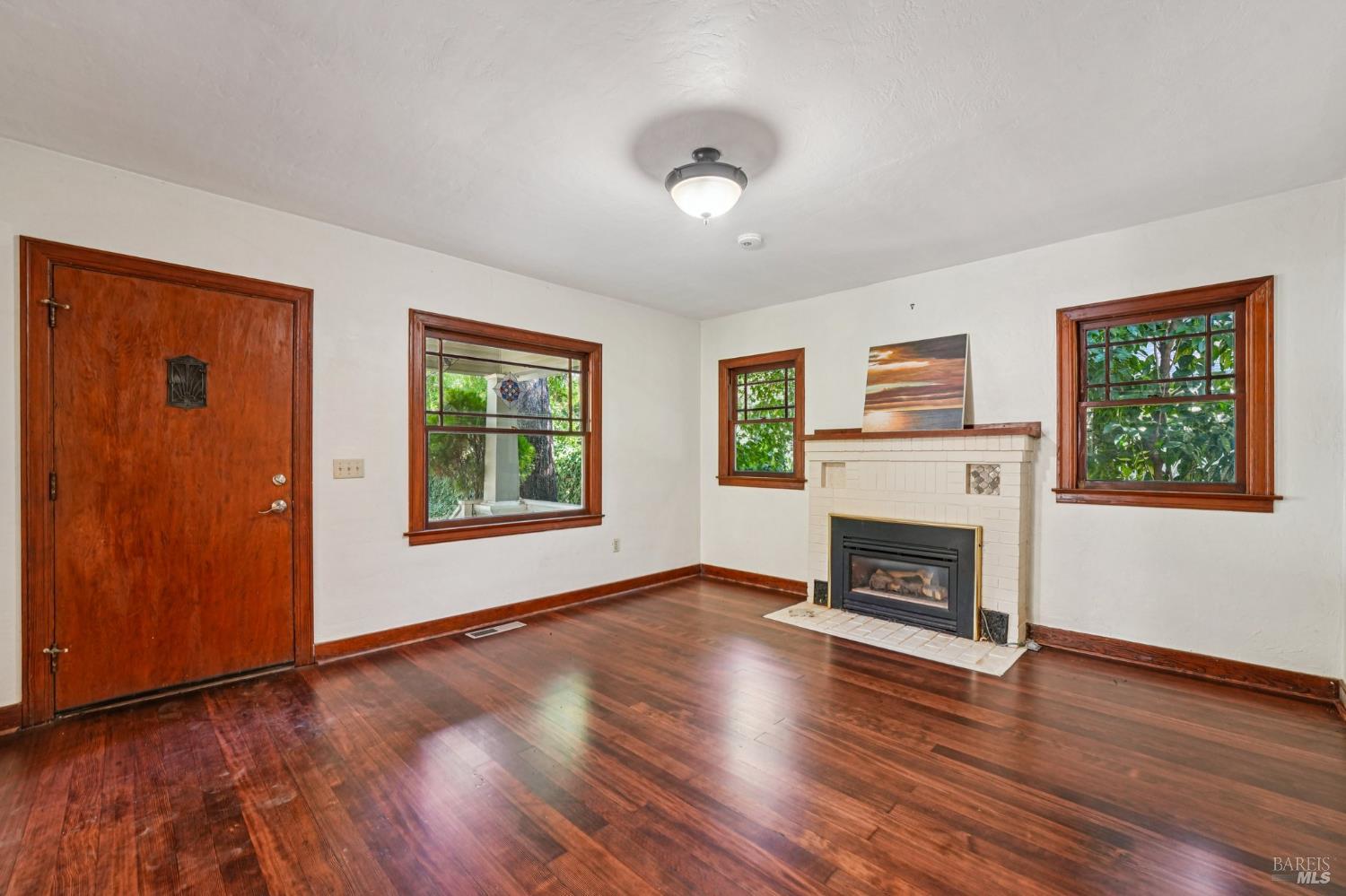 Detail Gallery Image 4 of 73 For 514 Sanitarium Rd, Saint Helena,  CA 94574 - 3 Beds | 3 Baths