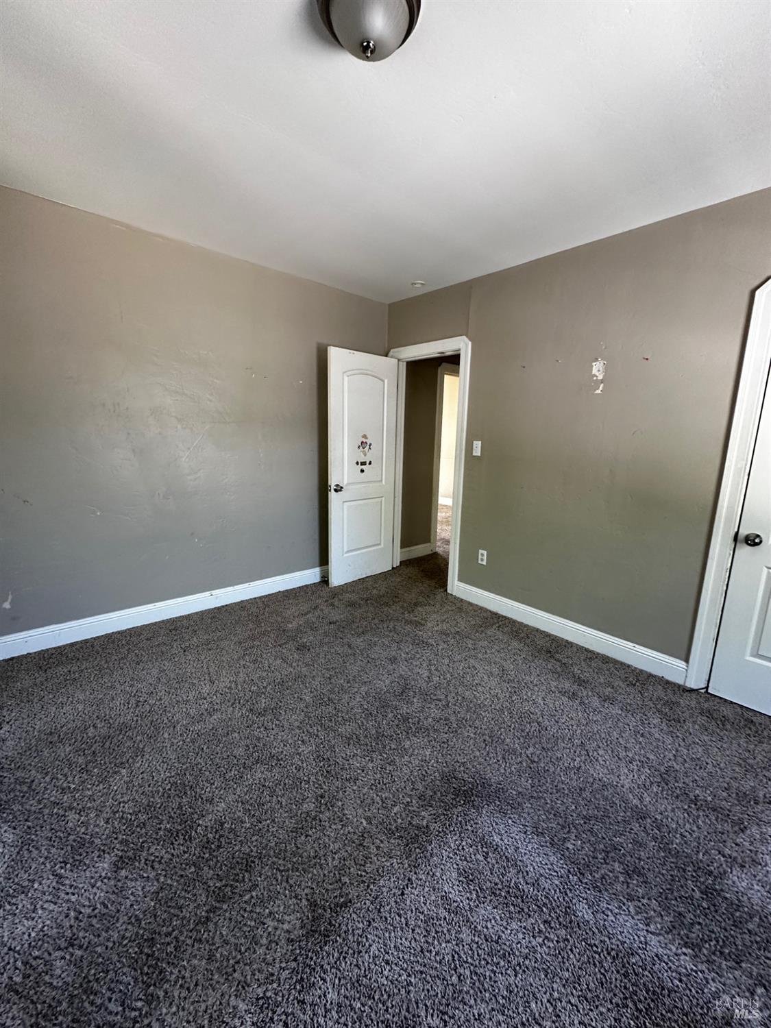 Detail Gallery Image 8 of 29 For 2015 Tennessee St, Vallejo,  CA 94590 - 4 Beds | 2 Baths