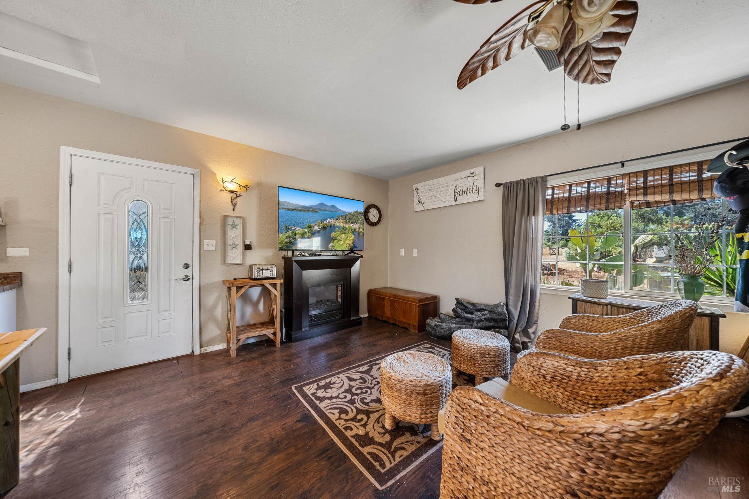 Detail Gallery Image 20 of 68 For 15000 Gray Pine Rd, Lower Lake,  CA 95457 - 1 Beds | 1 Baths