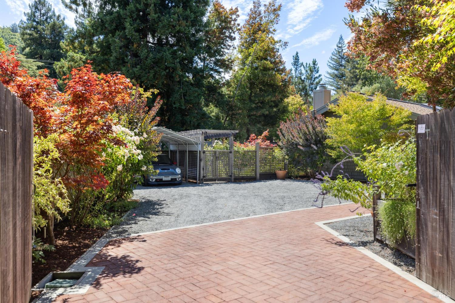 Detail Gallery Image 46 of 53 For 97 Florence Ave, San Anselmo,  CA 94960 - 2 Beds | 1/1 Baths