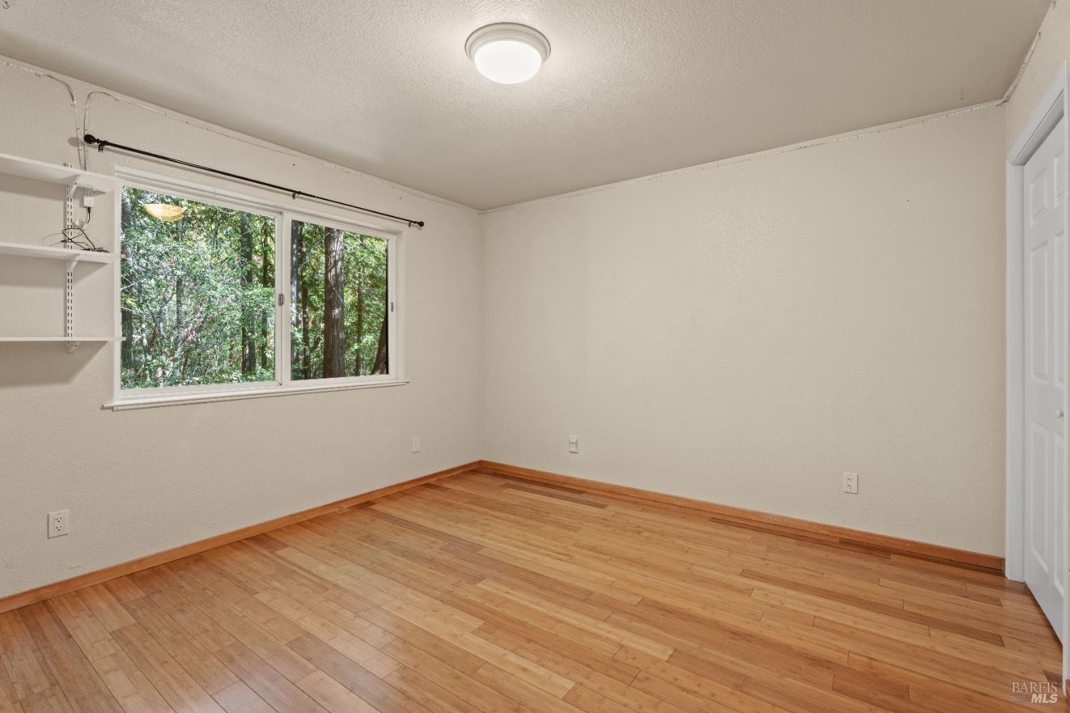 Detail Gallery Image 17 of 29 For 2030 Buckeye Dr, Willits,  CA 95490 - 3 Beds | 2 Baths