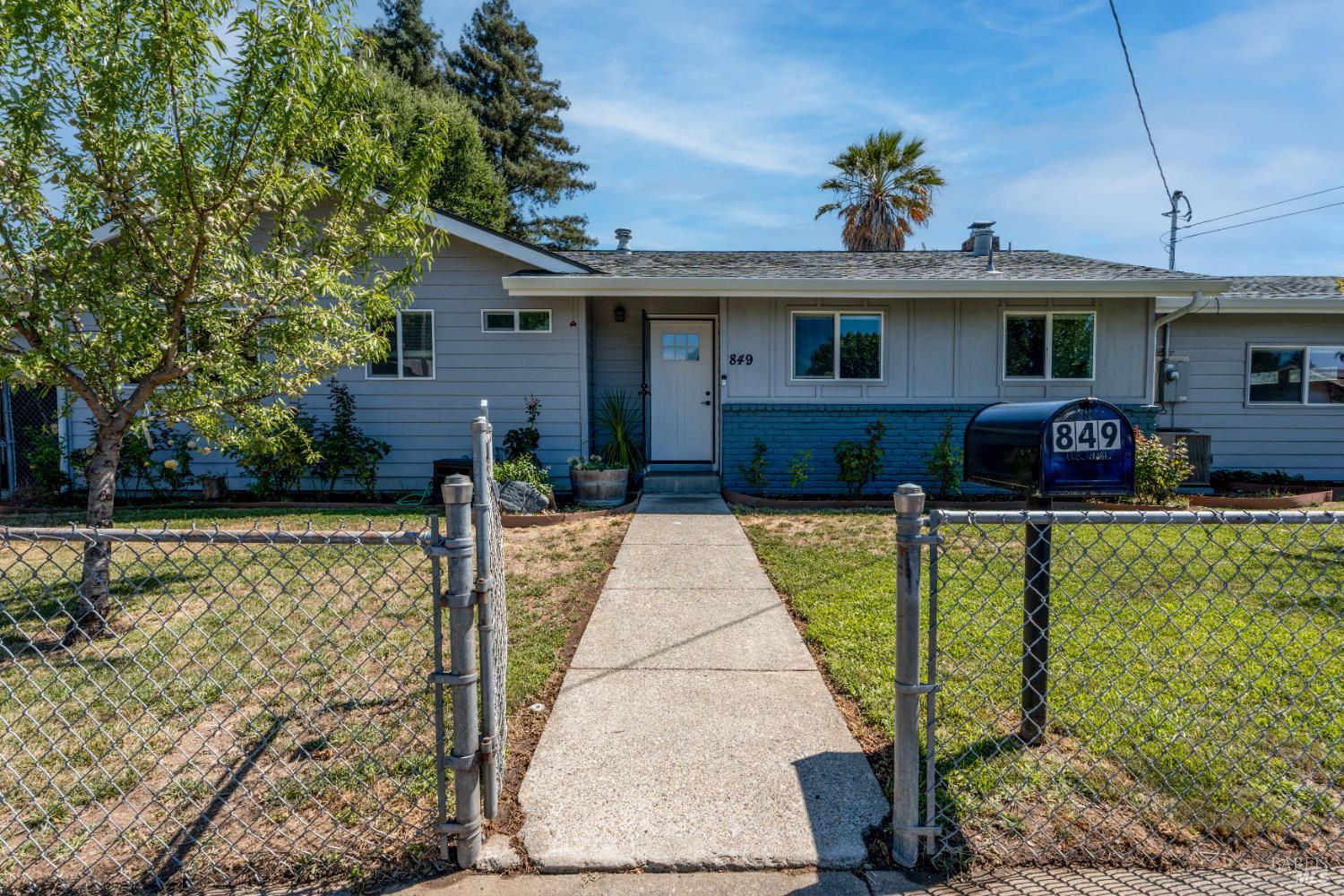 Detail Gallery Image 22 of 28 For 849 Yosemite Dr, Ukiah,  CA 95482 - 3 Beds | 2 Baths