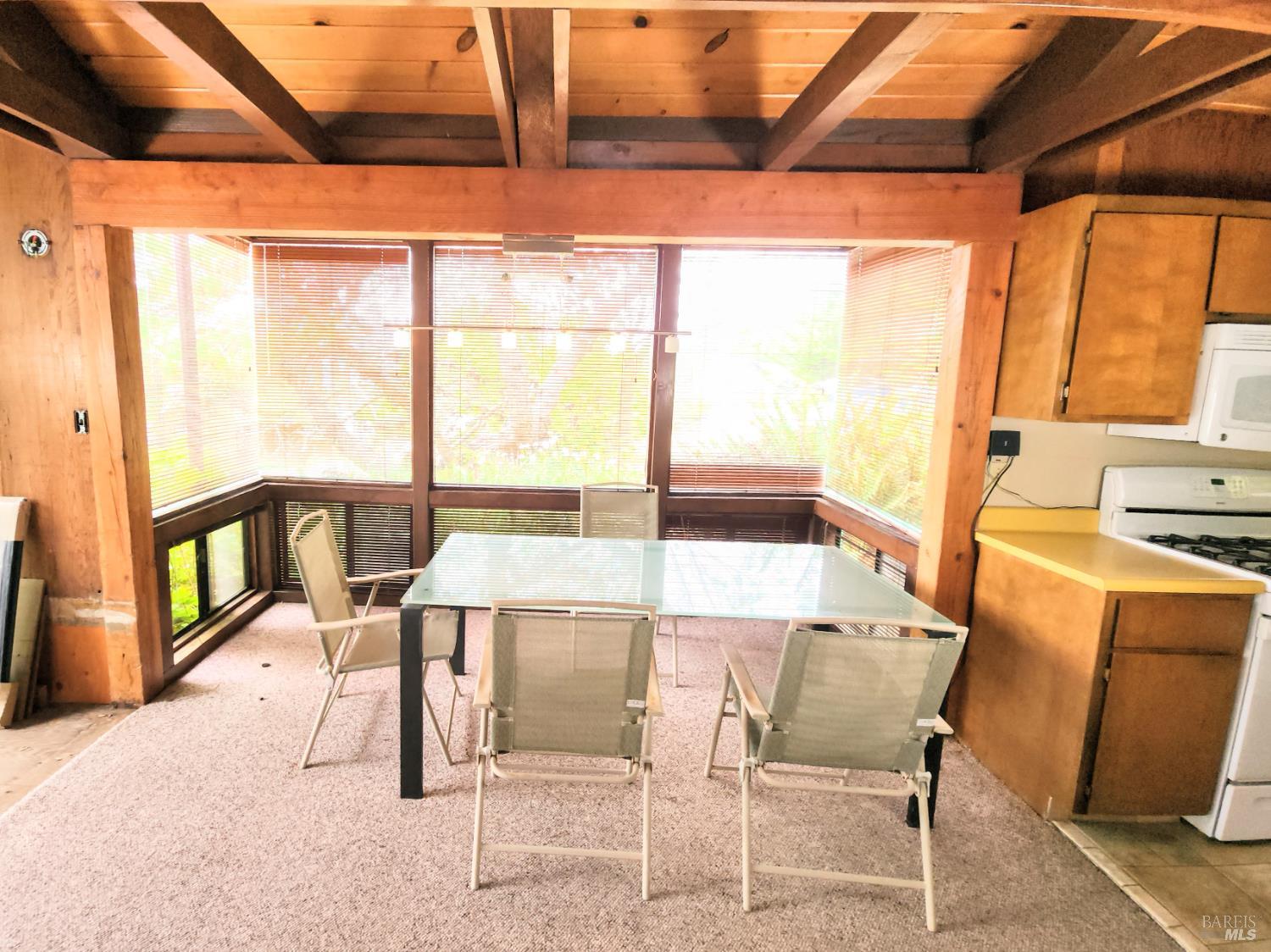 Detail Gallery Image 4 of 53 For 15551 Forest View Rd, Manchester,  CA 95459 - 2 Beds | 2 Baths