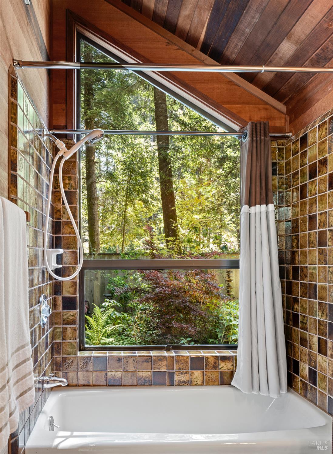Detail Gallery Image 25 of 55 For 36419 East Ridge Rd, The Sea Ranch,  CA 95497 - 1 Beds | 2 Baths