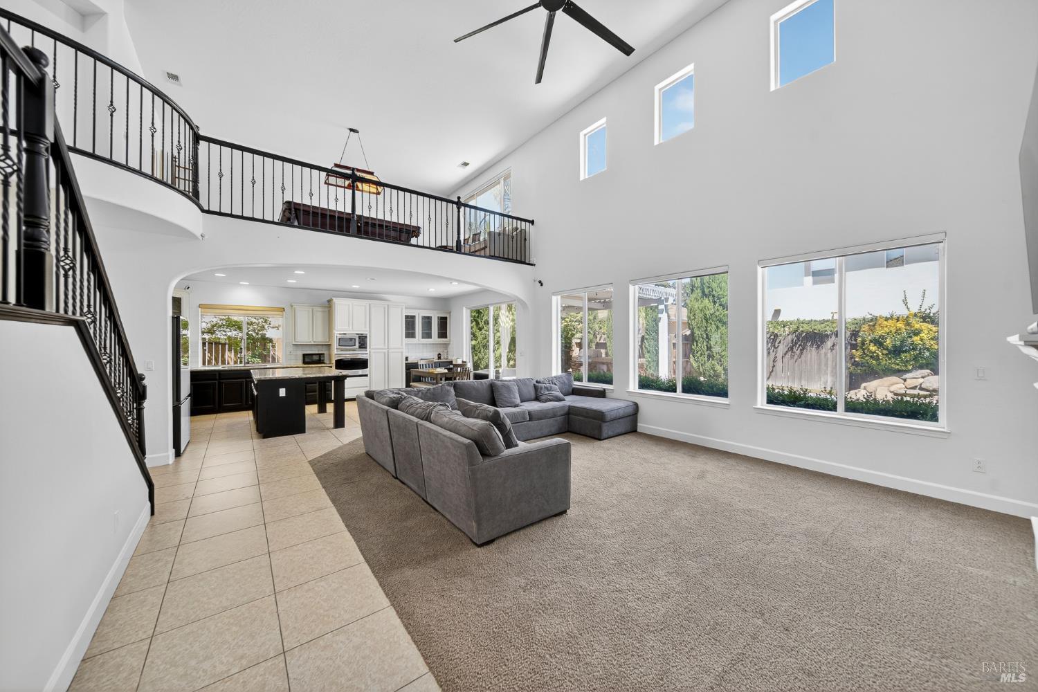 Detail Gallery Image 13 of 73 For 3034 W Clinton Ct, Visalia,  CA 93291 - 5 Beds | 3 Baths