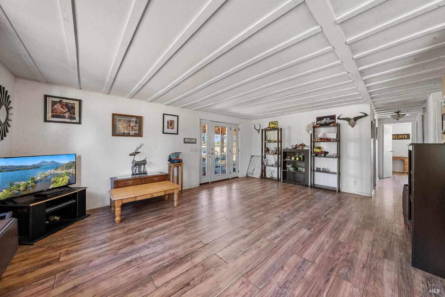 Detail Gallery Image 40 of 68 For 15000 Gray Pine Rd, Lower Lake,  CA 95457 - 1 Beds | 1 Baths