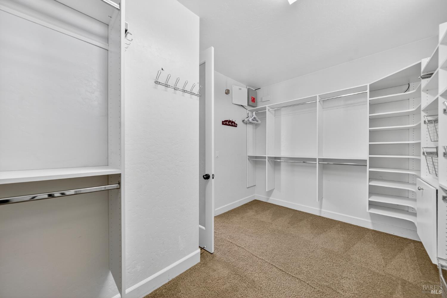 Detail Gallery Image 59 of 73 For 3034 W Clinton Ct, Visalia,  CA 93291 - 5 Beds | 3 Baths