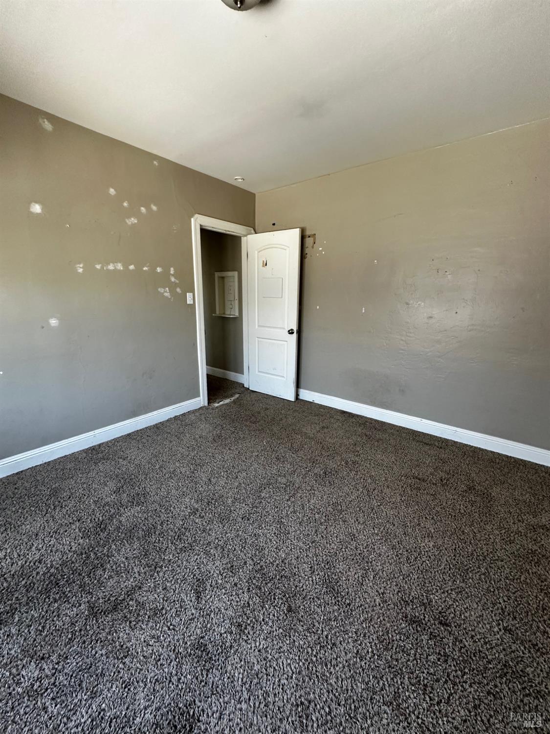 Detail Gallery Image 12 of 29 For 2015 Tennessee St, Vallejo,  CA 94590 - 4 Beds | 2 Baths