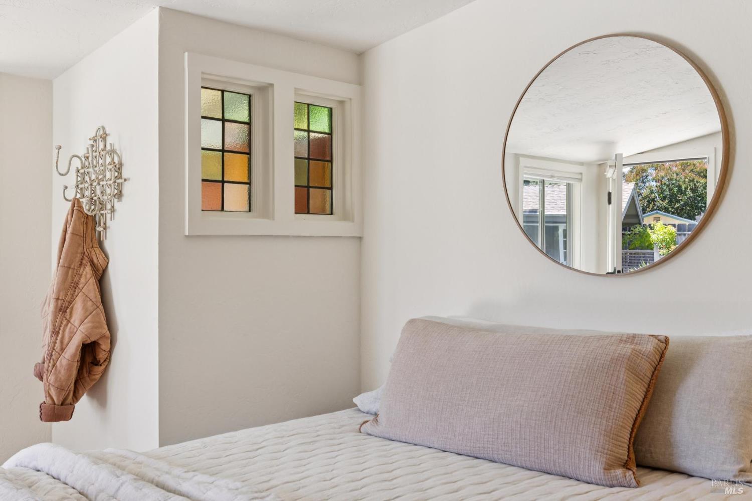 Detail Gallery Image 30 of 53 For 97 Florence Ave, San Anselmo,  CA 94960 - 2 Beds | 1/1 Baths