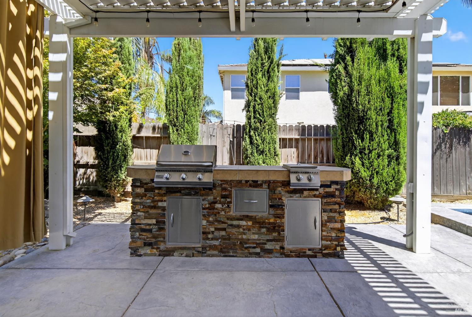 Detail Gallery Image 66 of 73 For 3034 W Clinton Ct, Visalia,  CA 93291 - 5 Beds | 3 Baths