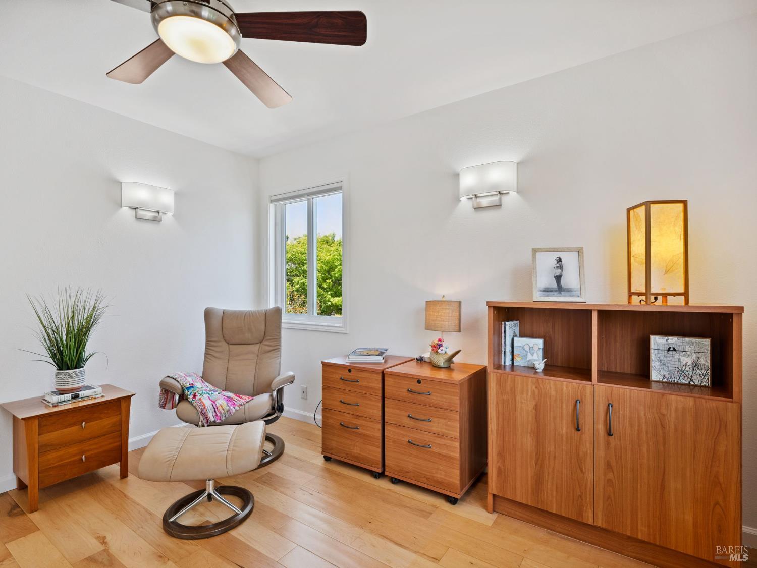 Detail Gallery Image 19 of 41 For 108 Marion Ln, Healdsburg,  CA 95448 - 2 Beds | 2 Baths