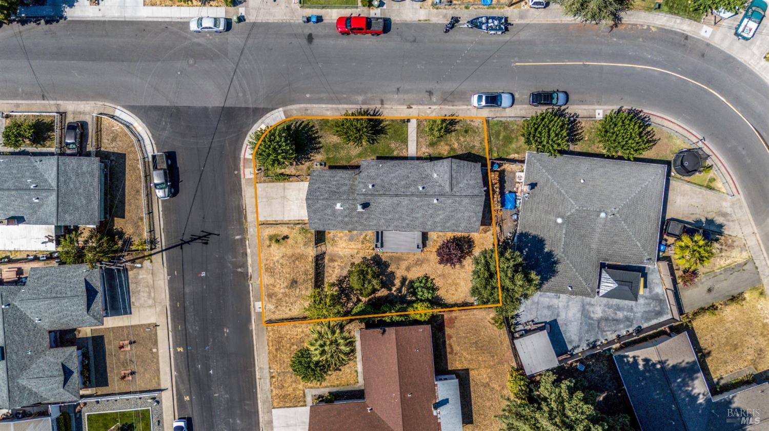 Detail Gallery Image 26 of 28 For 849 Yosemite Dr, Ukiah,  CA 95482 - 3 Beds | 2 Baths