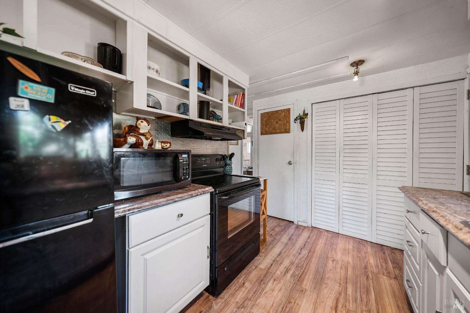 Detail Gallery Image 42 of 68 For 15000 Gray Pine Rd, Lower Lake,  CA 95457 - 1 Beds | 1 Baths