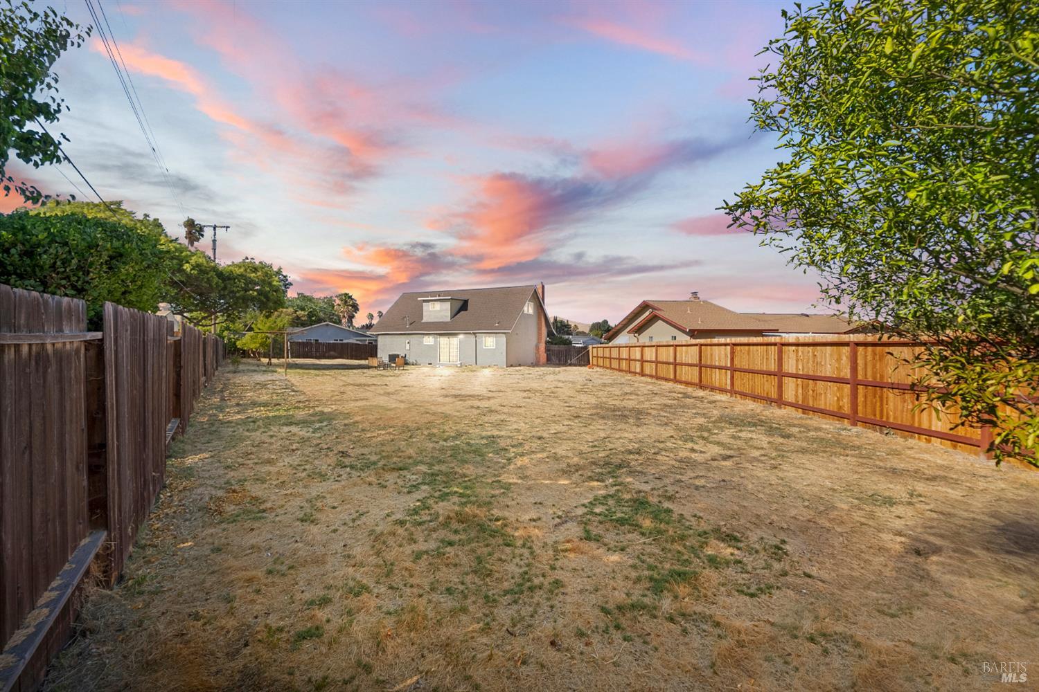 Detail Gallery Image 18 of 22 For 2213 Santa Fe Ct, Fairfield,  CA 94533 - 4 Beds | 2 Baths