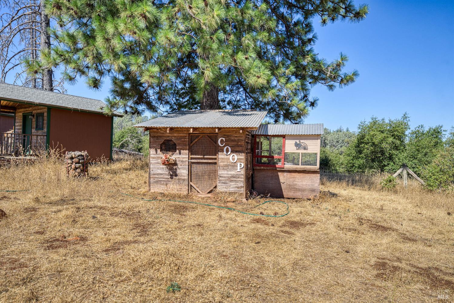 Detail Gallery Image 37 of 68 For 15000 Gray Pine Rd, Lower Lake,  CA 95457 - 1 Beds | 1 Baths