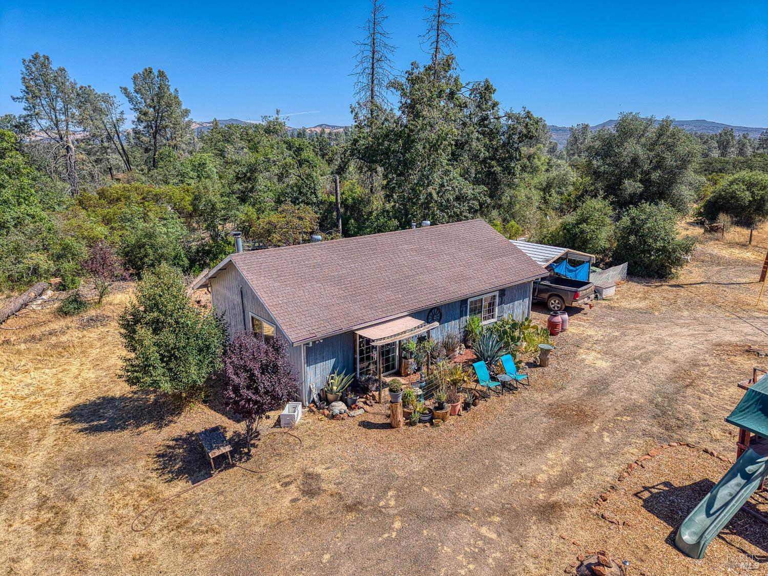 Detail Gallery Image 8 of 68 For 15000 Gray Pine Rd, Lower Lake,  CA 95457 - 1 Beds | 1 Baths