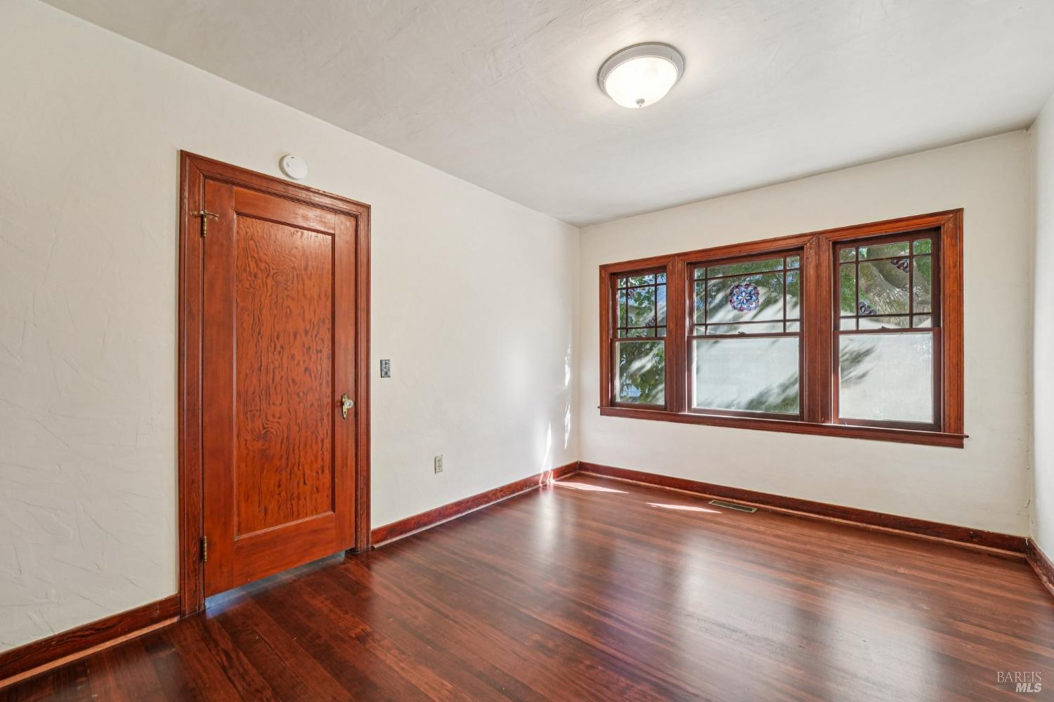 Detail Gallery Image 25 of 73 For 514 Sanitarium Rd, Saint Helena,  CA 94574 - 3 Beds | 3 Baths