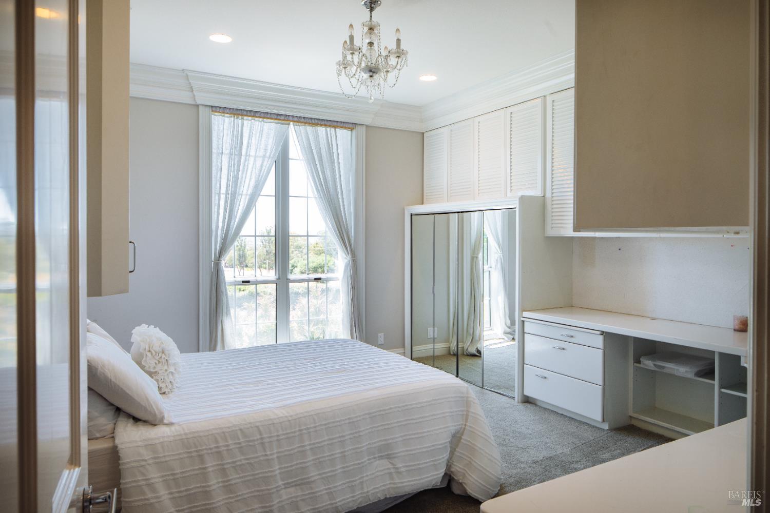 Detail Gallery Image 37 of 75 For 365 Ely Rd, Petaluma,  CA 94954 - 4 Beds | 5 Baths
