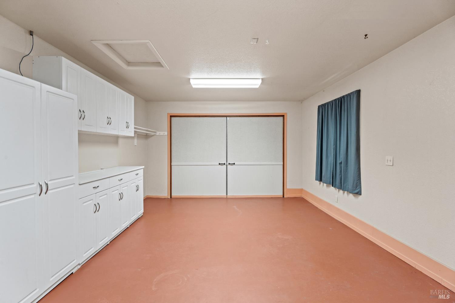 Detail Gallery Image 15 of 29 For 2030 Buckeye Dr, Willits,  CA 95490 - 3 Beds | 2 Baths