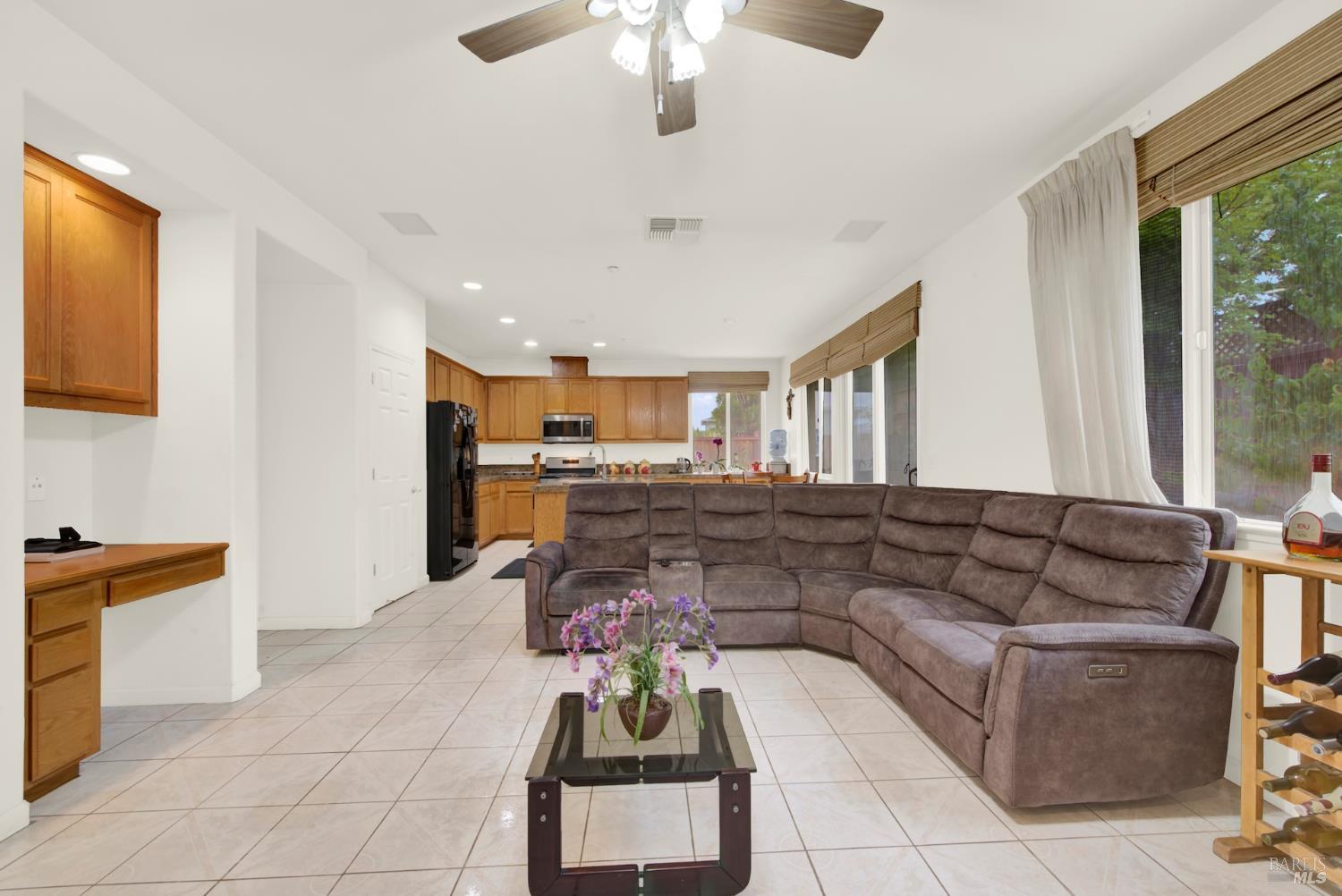 Detail Gallery Image 19 of 62 For 859 Liberty Dr, Napa,  CA 94559 - 4 Beds | 3 Baths