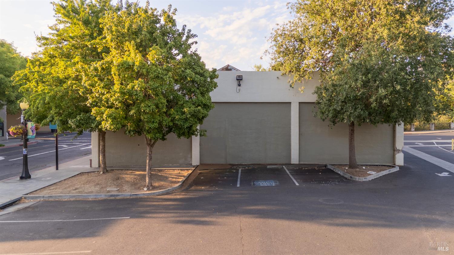 Detail Gallery Image 15 of 22 For 1201 Main St, Napa,  CA 94559 - – Beds | – Baths