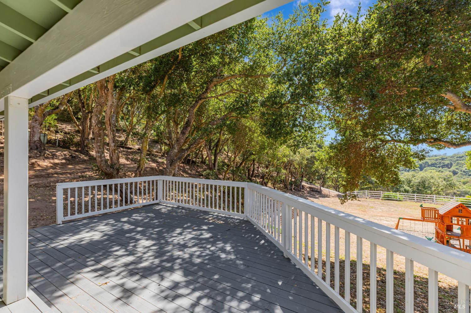 Detail Gallery Image 43 of 80 For 450 Echo Valley Rd, Salinas,  CA 93907 - 4 Beds | 2/1 Baths