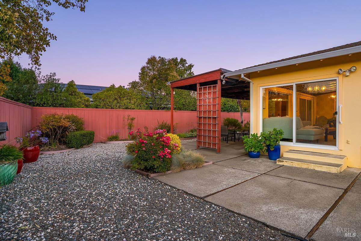Detail Gallery Image 45 of 46 For 7 Laurie Ct, Novato,  CA 94947 - 4 Beds | 2 Baths