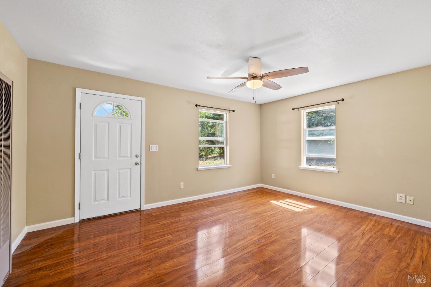 Detail Gallery Image 15 of 37 For 228 Mariposa Dr, Angwin,  CA 94508 - 8 Beds | 4 Baths