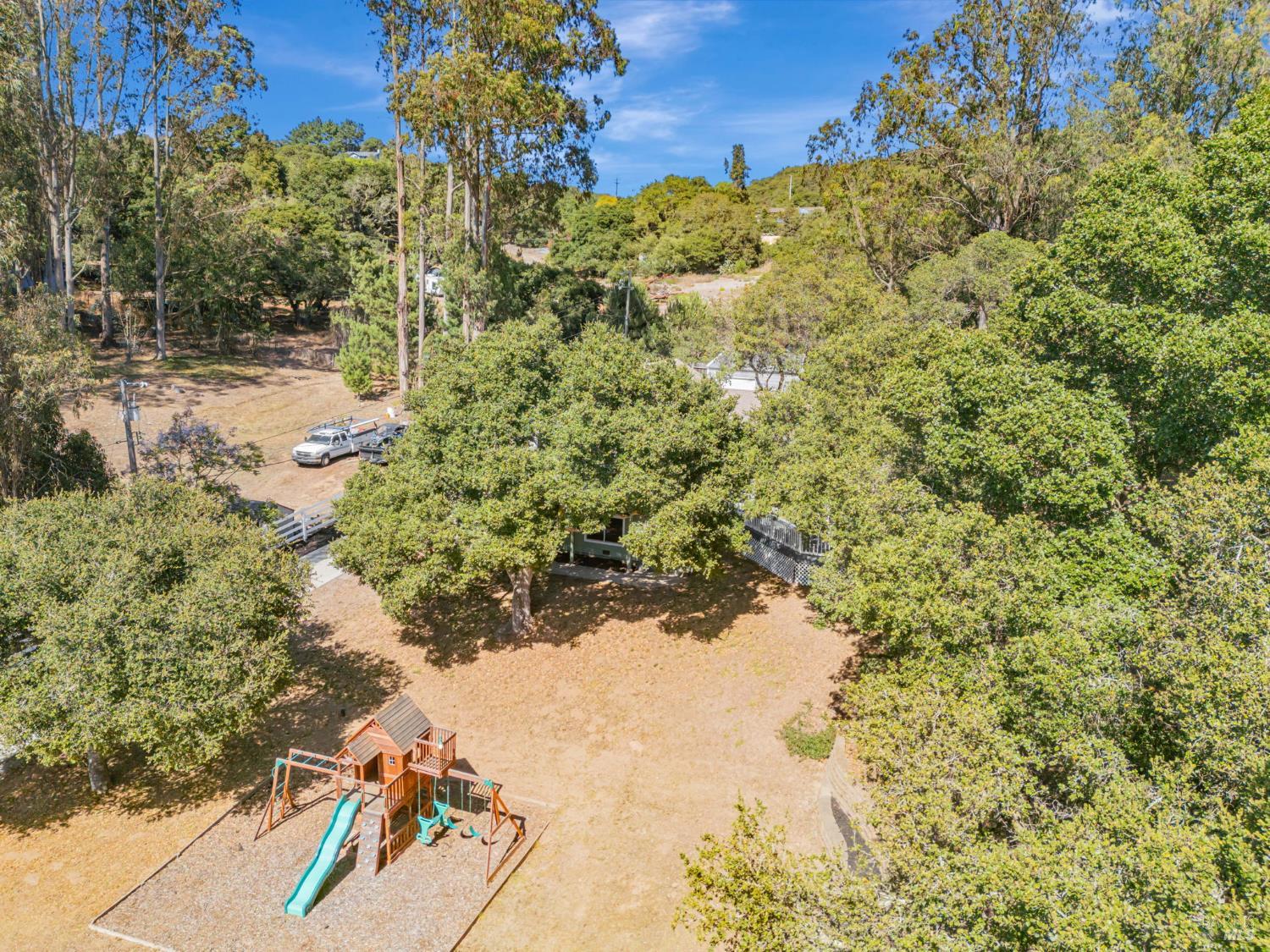 Detail Gallery Image 64 of 80 For 450 Echo Valley Rd, Salinas,  CA 93907 - 4 Beds | 2/1 Baths