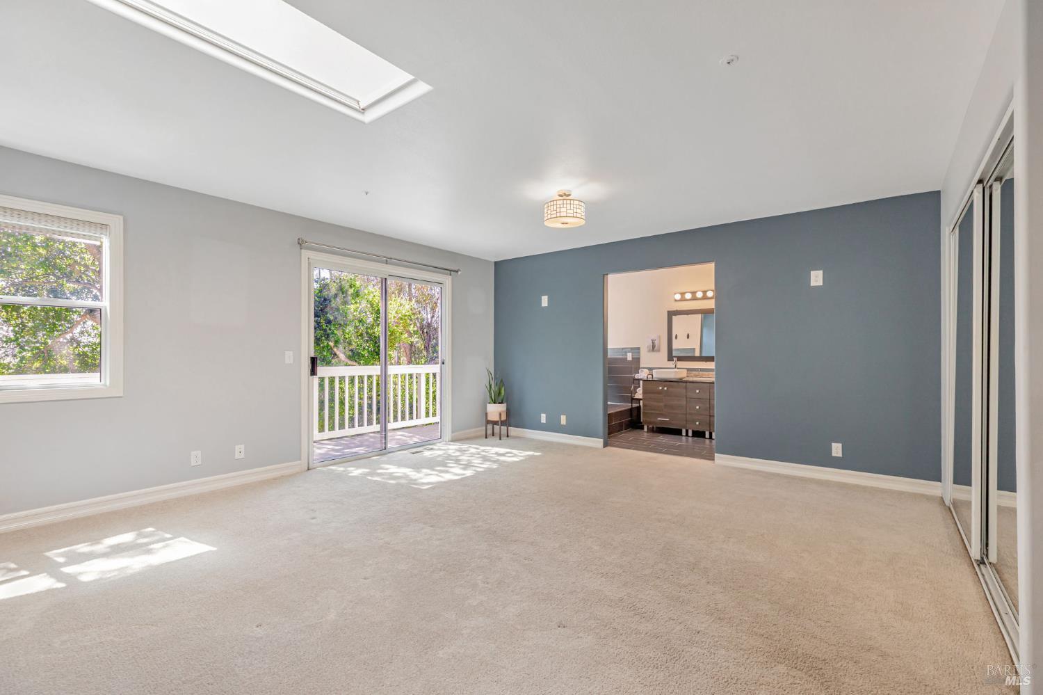 Detail Gallery Image 25 of 80 For 450 Echo Valley Rd, Salinas,  CA 93907 - 4 Beds | 2/1 Baths