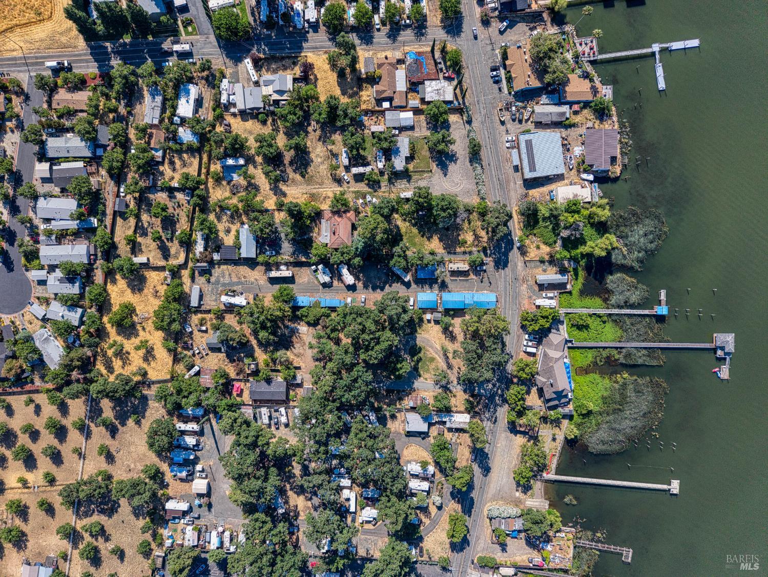 Detail Gallery Image 28 of 74 For 2630 Lakeshore Blvd, Upper Lake,  CA 95485 - – Beds | – Baths
