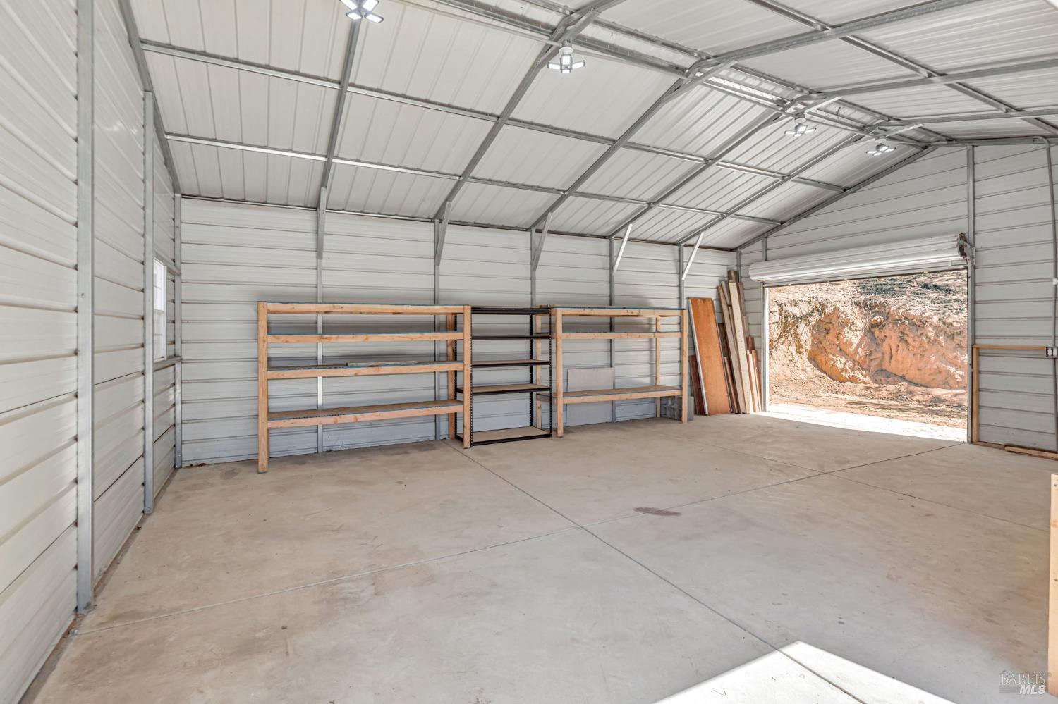 Detail Gallery Image 44 of 80 For 450 Echo Valley Rd, Salinas,  CA 93907 - 4 Beds | 2/1 Baths