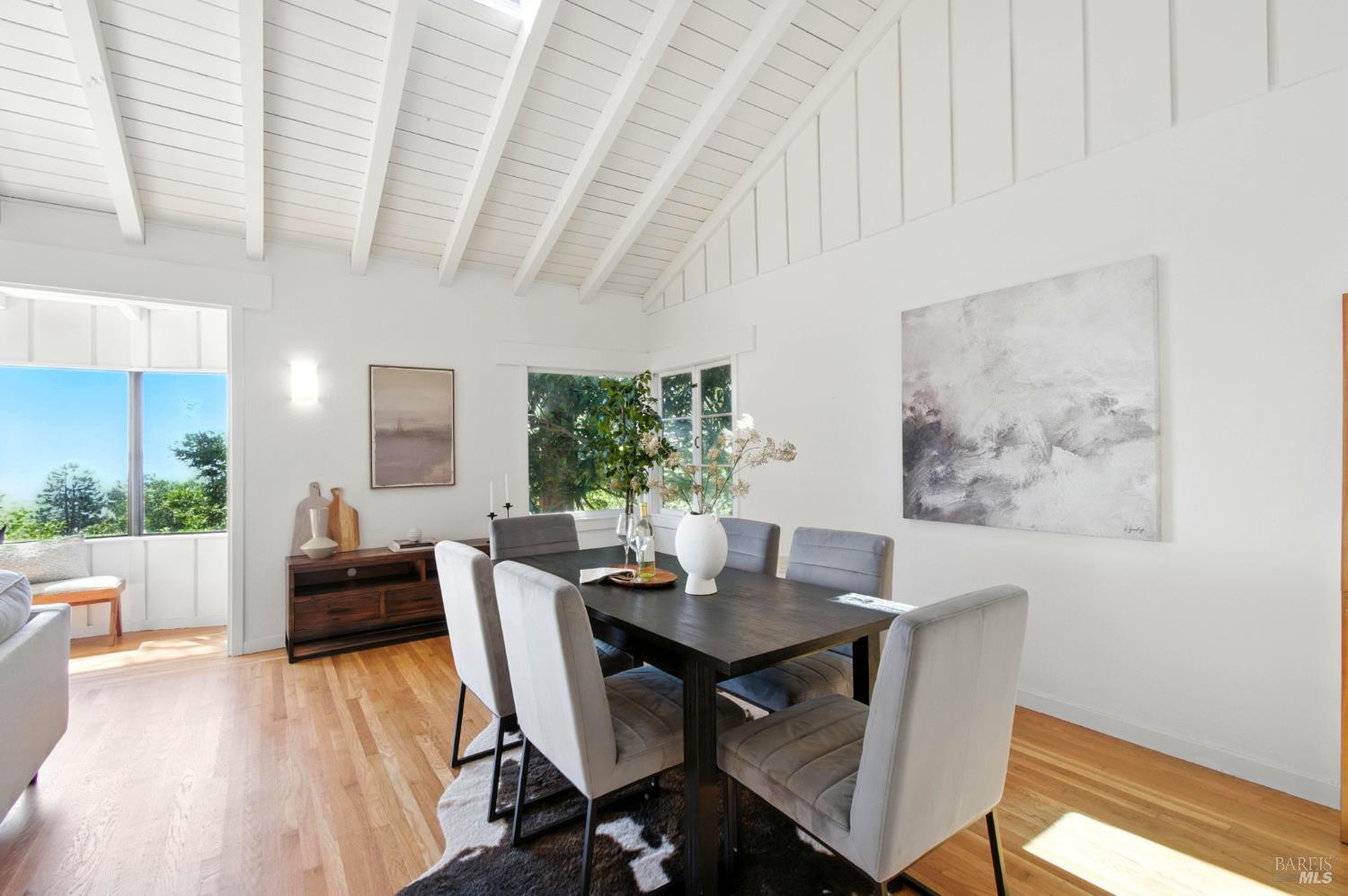 Detail Gallery Image 10 of 39 For 980 Euclid Ave, Berkeley,  CA 94708 - 4 Beds | 3 Baths