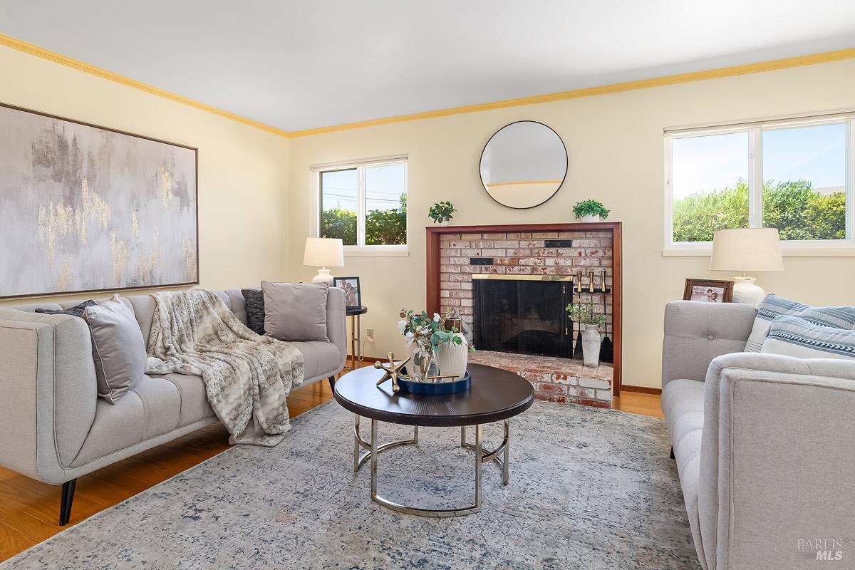 Detail Gallery Image 10 of 46 For 7 Laurie Ct, Novato,  CA 94947 - 4 Beds | 2 Baths