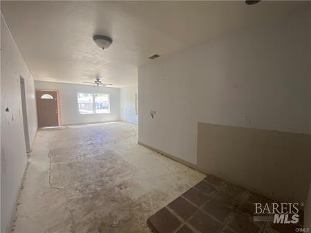 Detail Gallery Image 10 of 23 For 566 1st St, Upper Lake,  CA 95485 - 3 Beds | 2 Baths