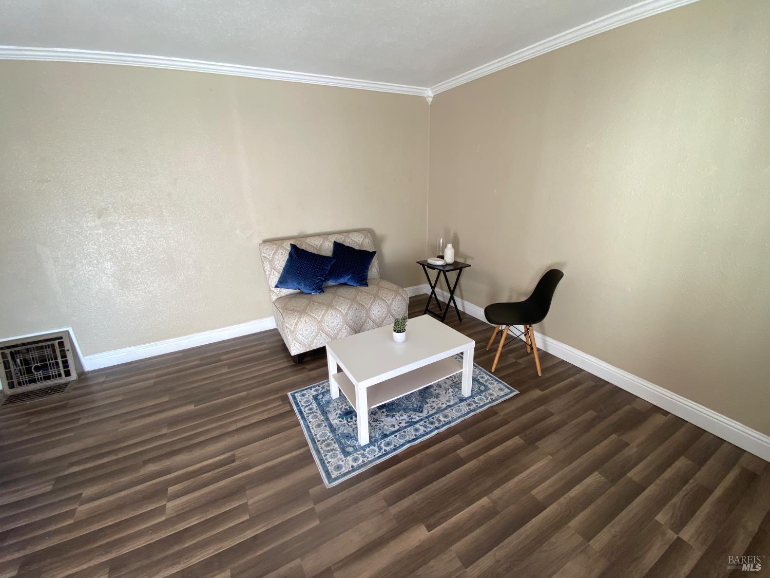 Detail Gallery Image 23 of 37 For 129 Foster St, Vallejo,  CA 94591 - 3 Beds | 1 Baths