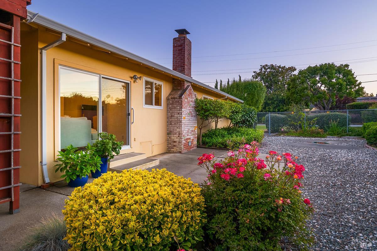 Detail Gallery Image 44 of 46 For 7 Laurie Ct, Novato,  CA 94947 - 4 Beds | 2 Baths