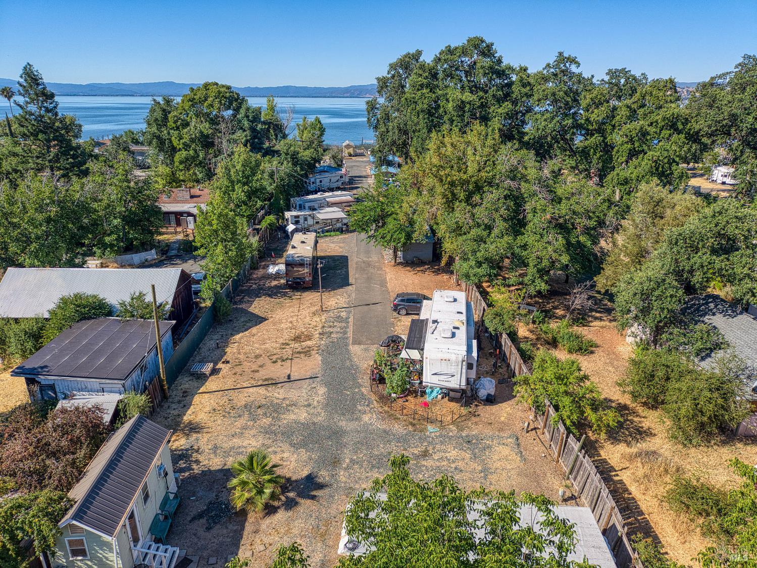 Detail Gallery Image 14 of 74 For 2630 Lakeshore Blvd, Upper Lake,  CA 95485 - – Beds | – Baths