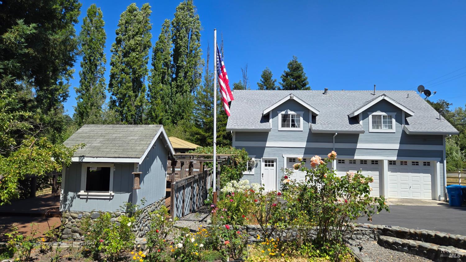 Detail Gallery Image 31 of 46 For 125 Adobe Rd, Penngrove,  CA 94951 - 4 Beds | 3/1 Baths