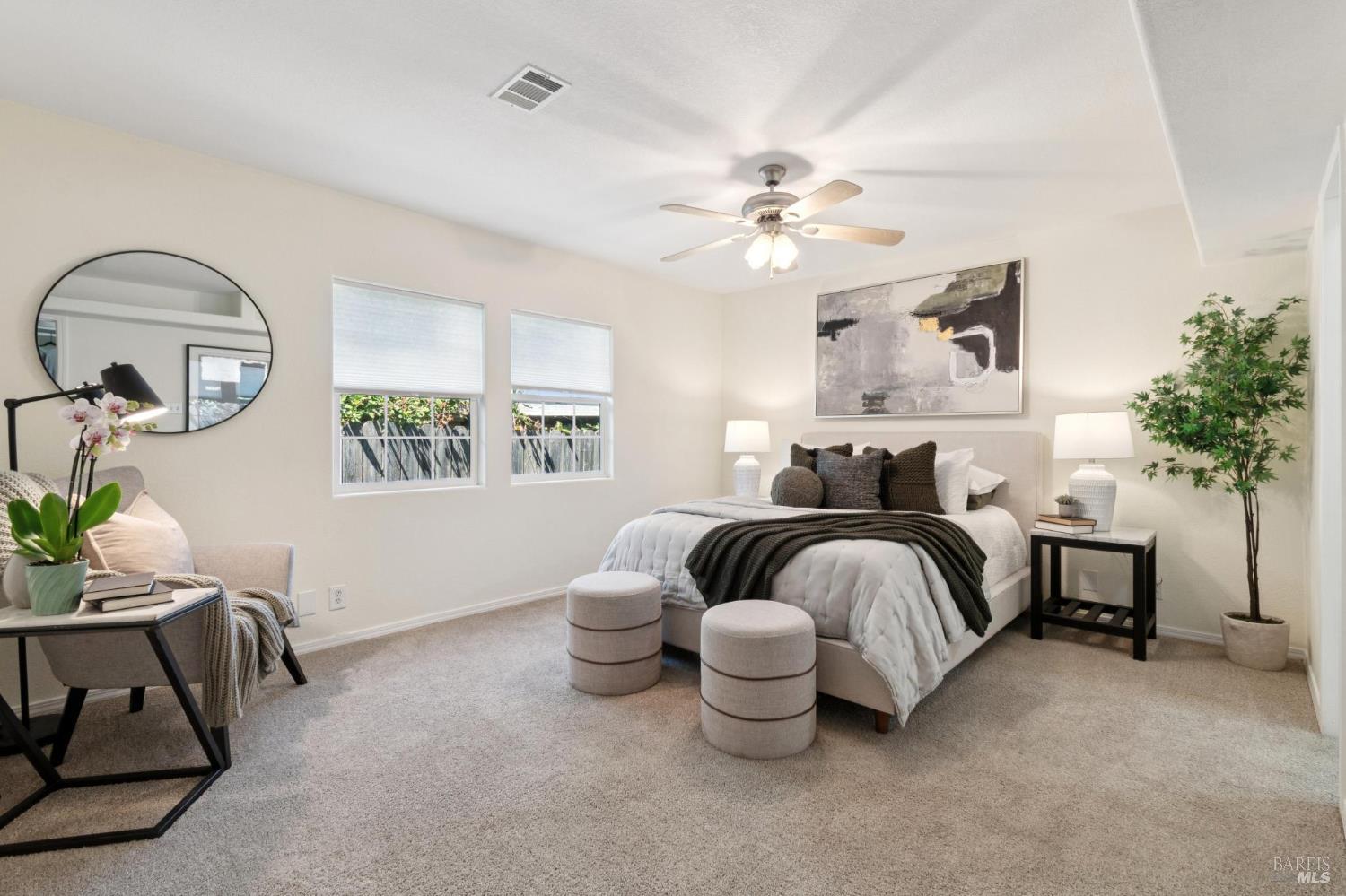Detail Gallery Image 14 of 45 For 1039 Stevenson St, Santa Rosa,  CA 95404 - 6 Beds | 3 Baths