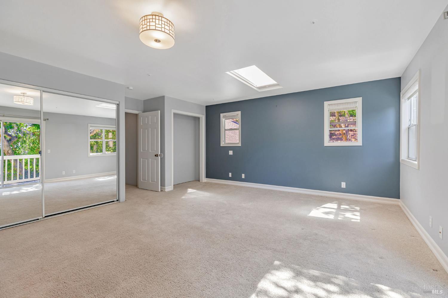 Detail Gallery Image 27 of 80 For 450 Echo Valley Rd, Salinas,  CA 93907 - 4 Beds | 2/1 Baths
