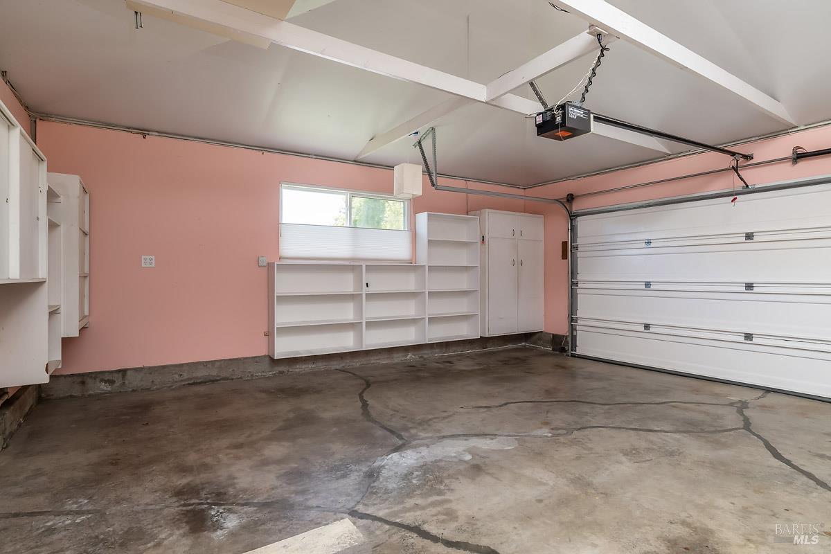 Detail Gallery Image 25 of 46 For 7 Laurie Ct, Novato,  CA 94947 - 4 Beds | 2 Baths