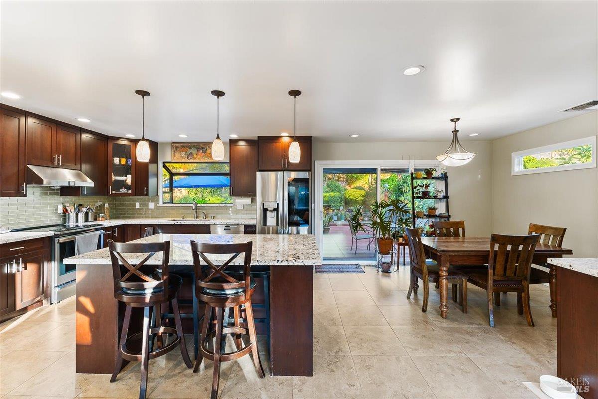 Detail Gallery Image 12 of 50 For 1200 Calle Del Arroyo Unkn, Sonoma,  CA 95476 - 3 Beds | 2 Baths